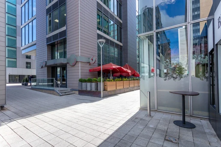 Flat Mortimer Square in Milton Keynes
