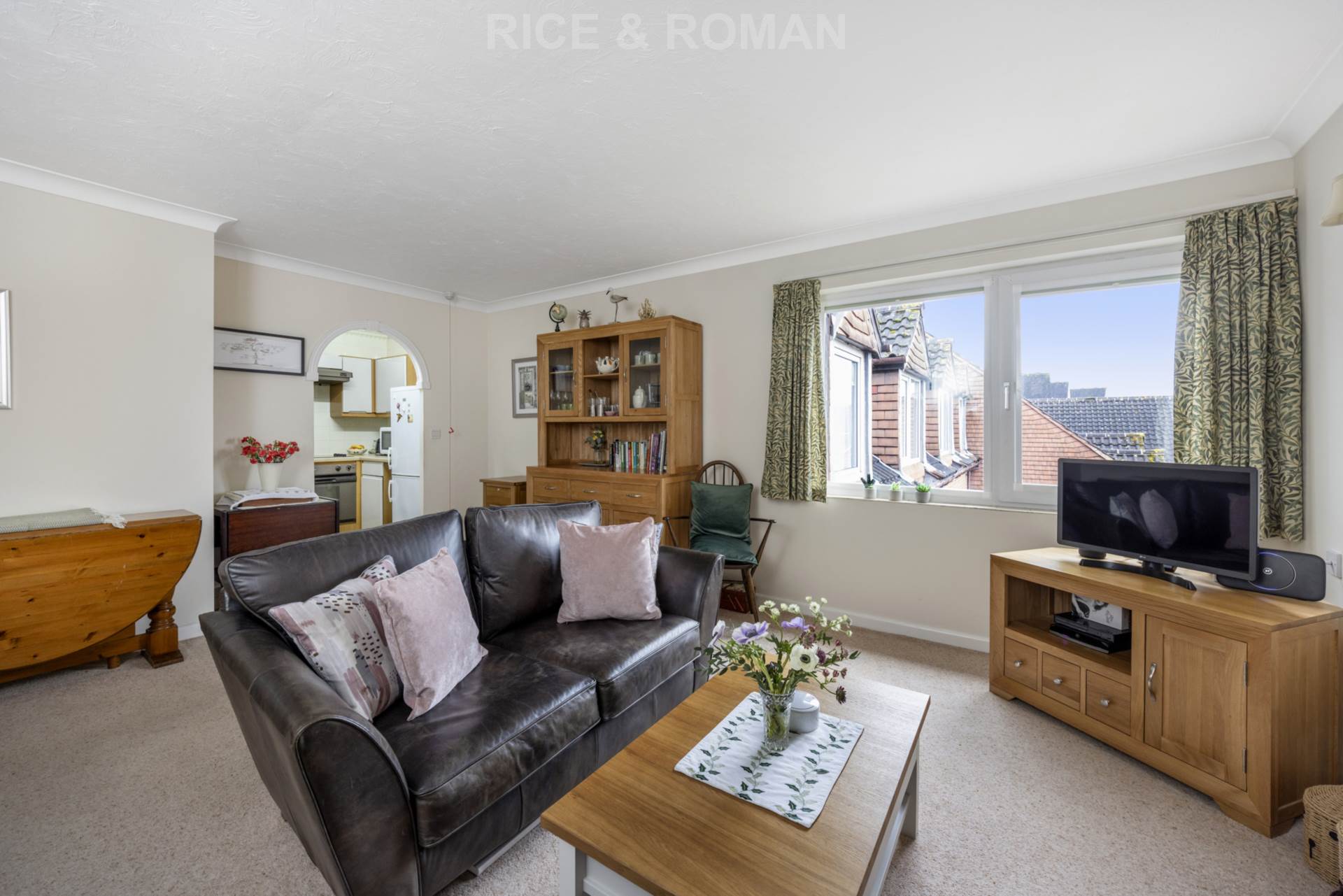Flat Hillcrest in Elmbridge