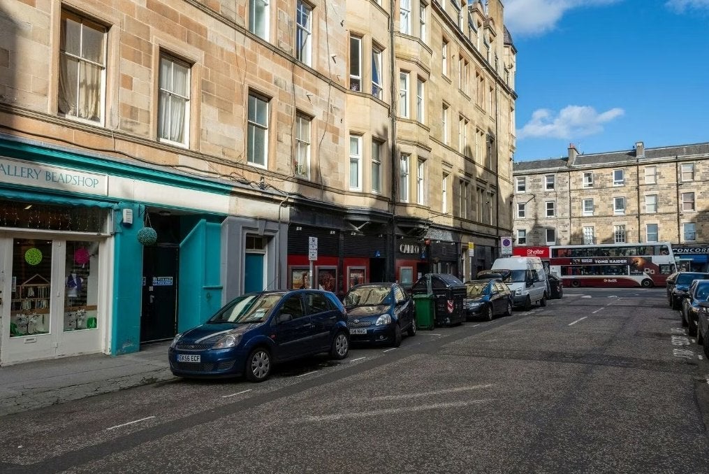 Flat Lochrin Place in City of Edinburgh