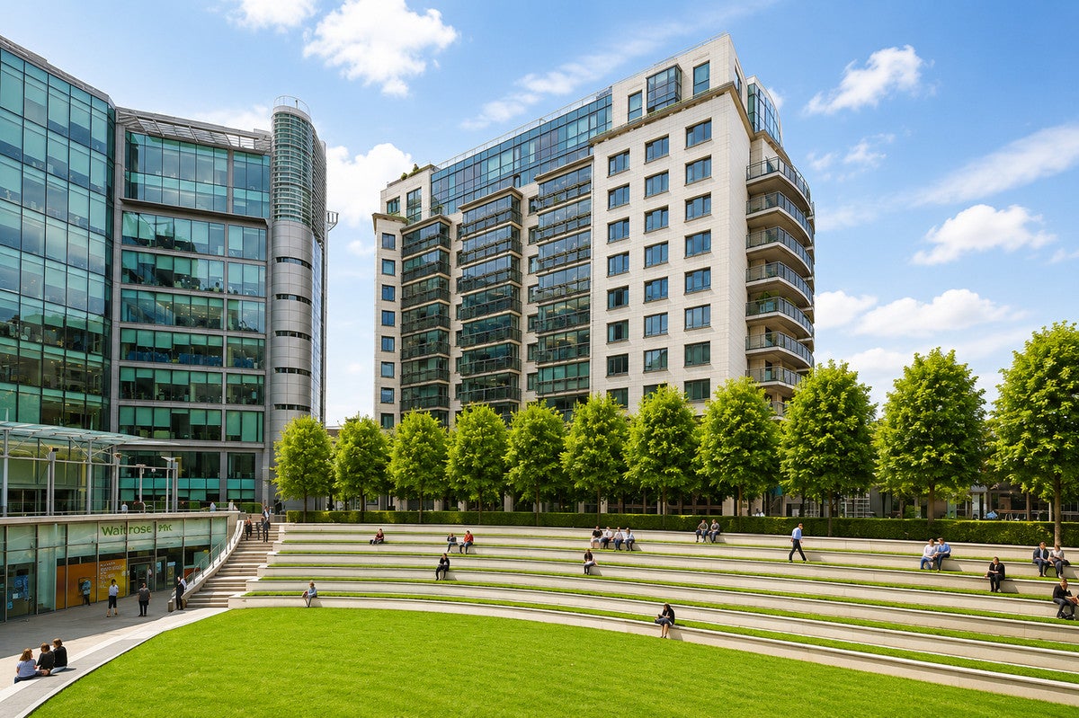 Flat Sheldon Square in City of Westminster
