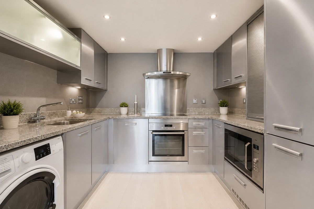 Flat Sheldon Square in City of Westminster
