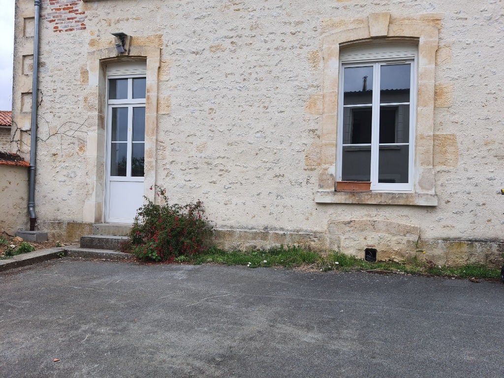 Appartement Avenue Du Président François Mitterrand à Fontenay-le-Comte