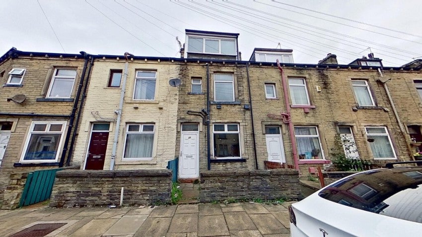 House New Hey Road in Bradford