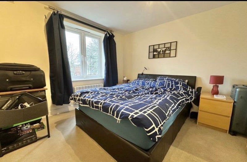 Flat Avonmouth Road in Bristol