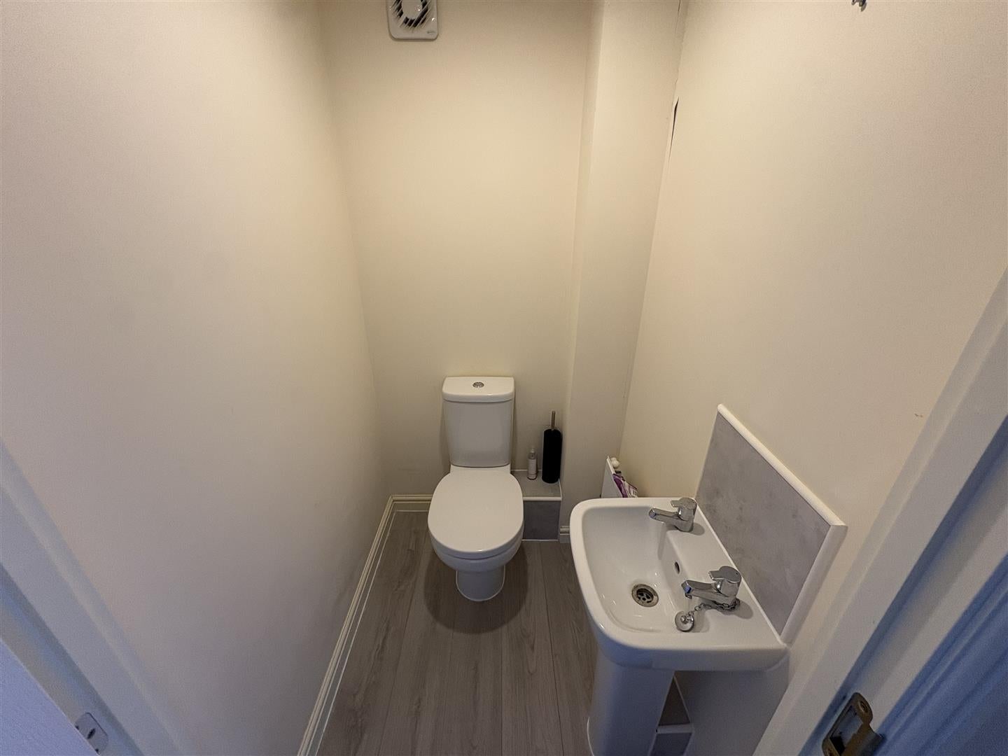 House Academy Close in Melksham