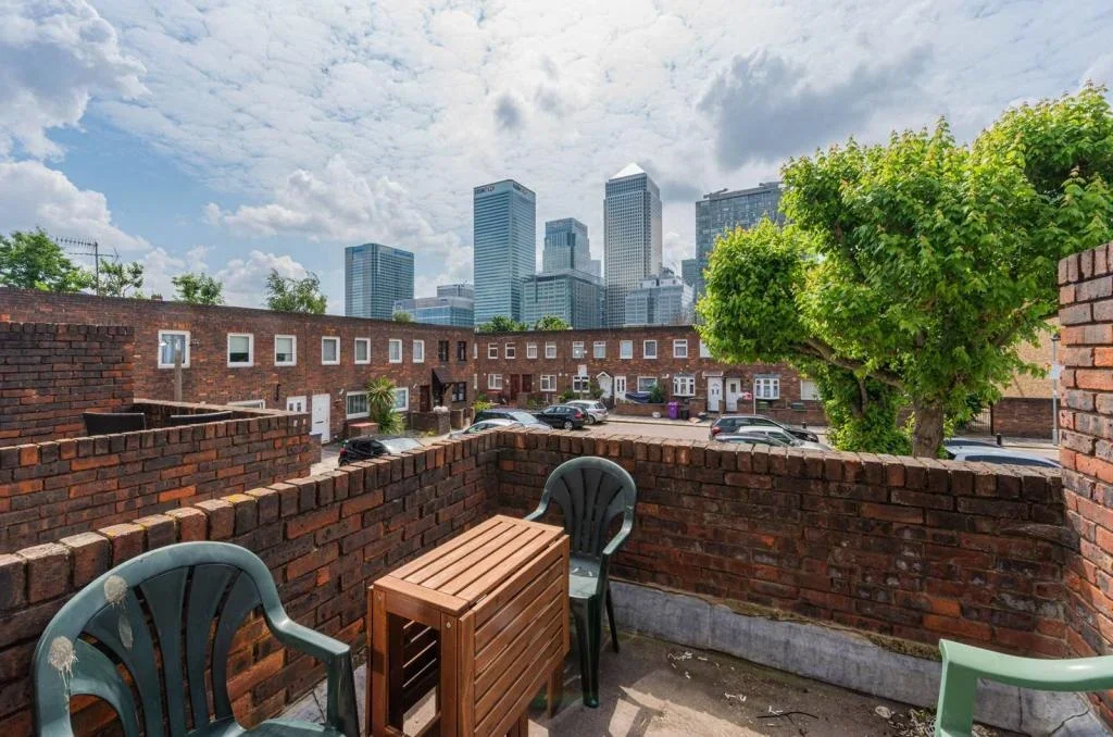 House Saltwell Street in Greater London