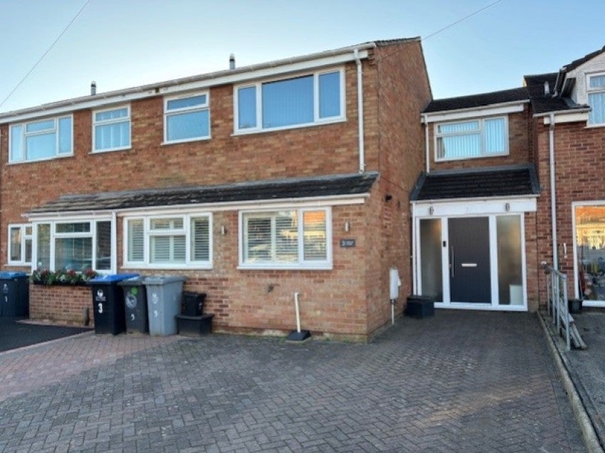 House Wilmot Close in West Oxfordshire