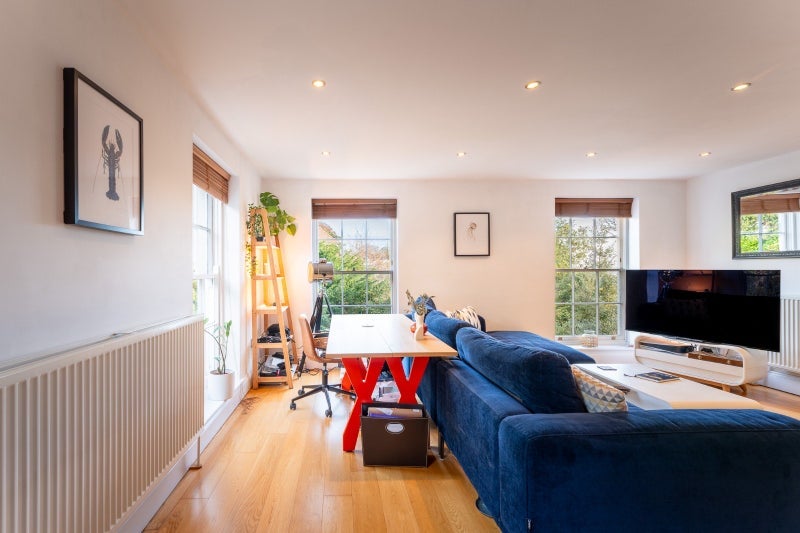 Flat Cornwallis Grove in Bristol