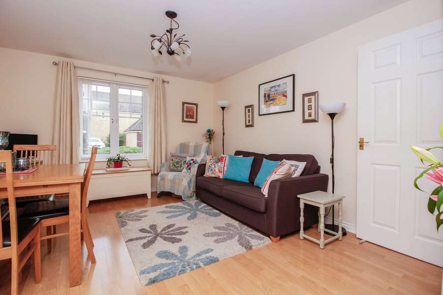 Flat Woodley Green in West Oxfordshire