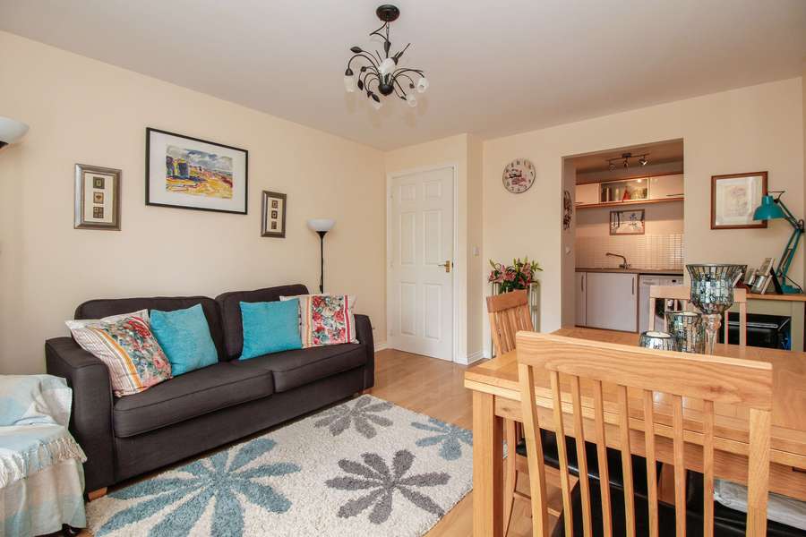 Flat Woodley Green in West Oxfordshire