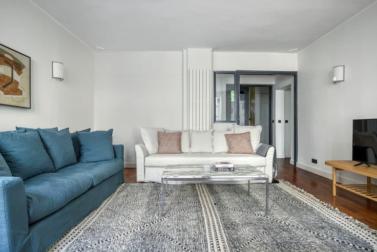Flat Impasse de Valmy in Paris