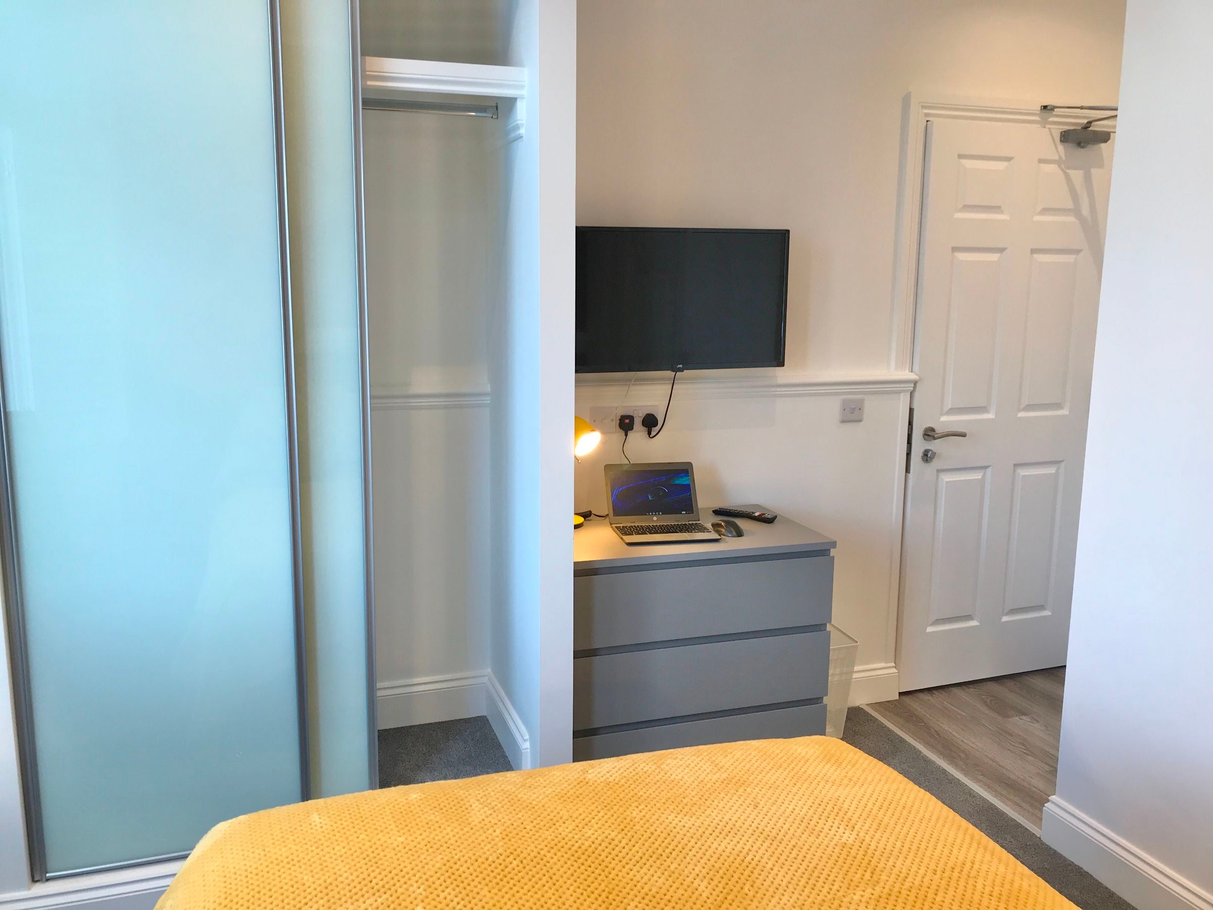 Room Furnival Street in Crewe