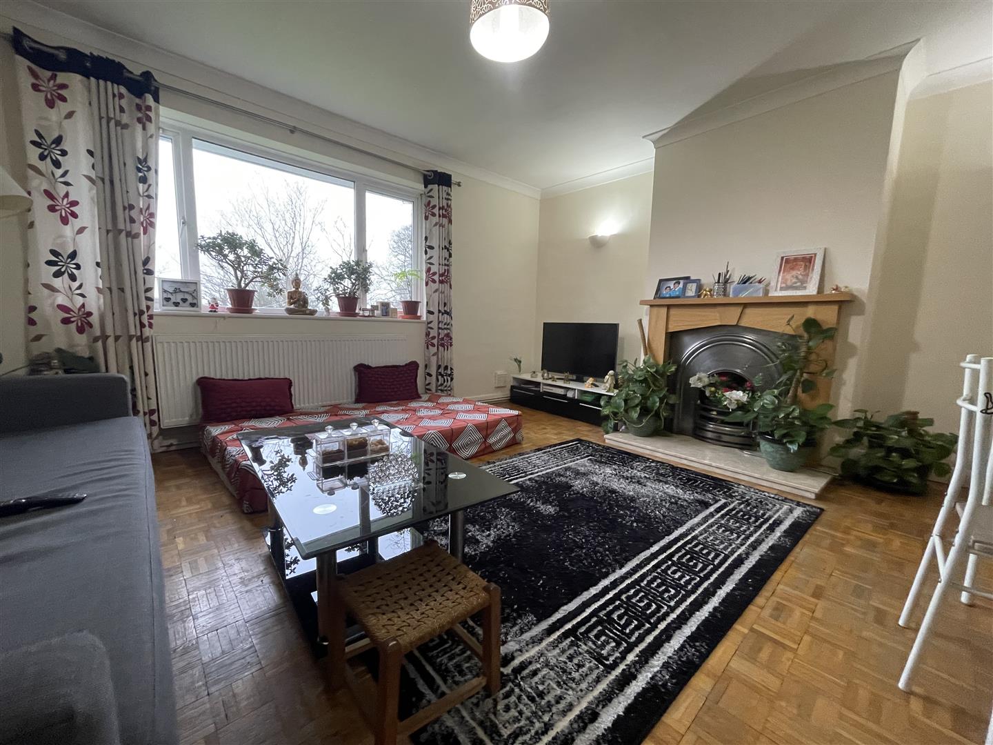 Flat Hempstead Road in Watford