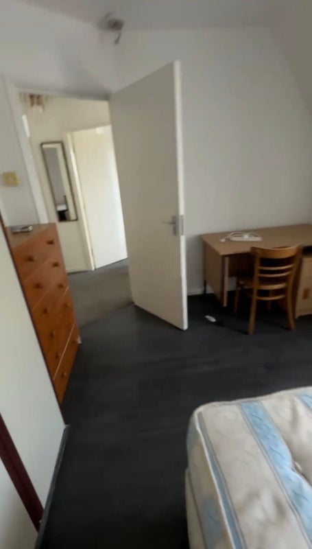 Room Chalton Street in Greater London
