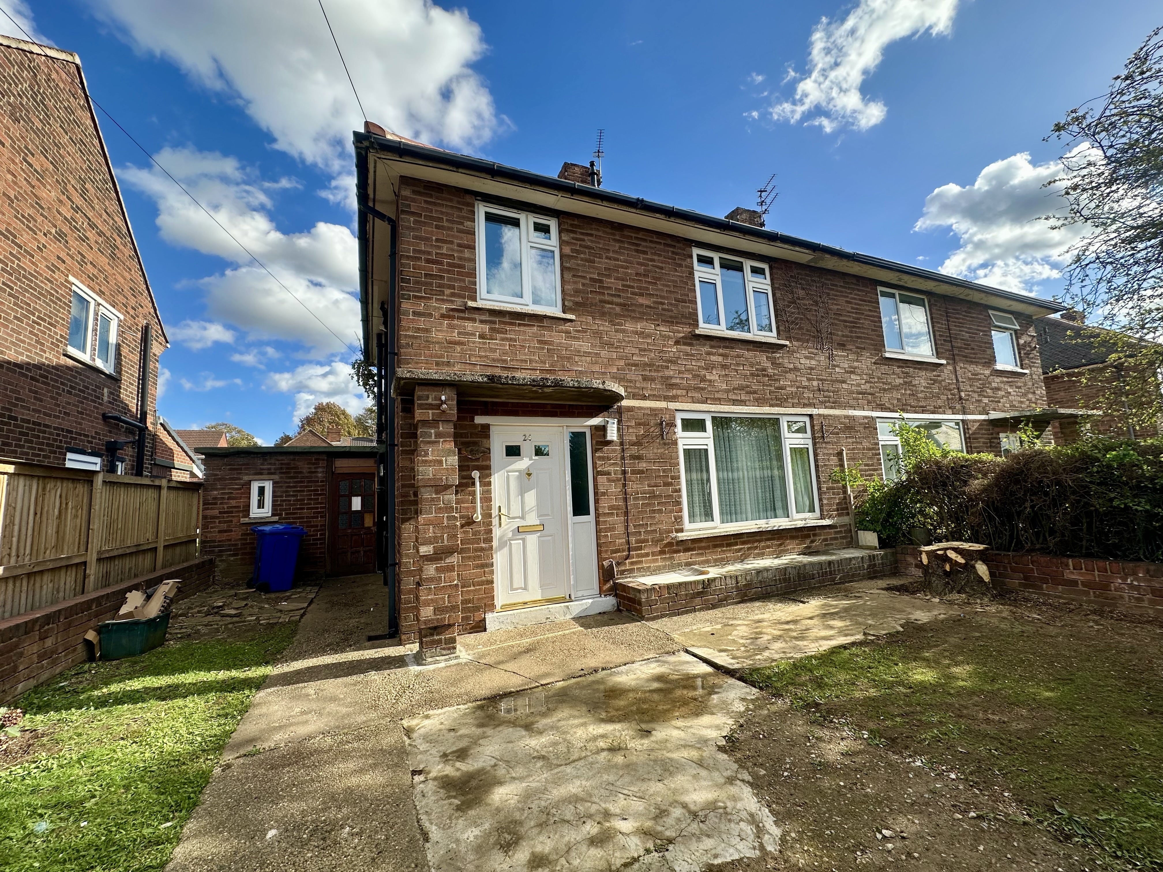 House Atholl Crescent in Doncaster