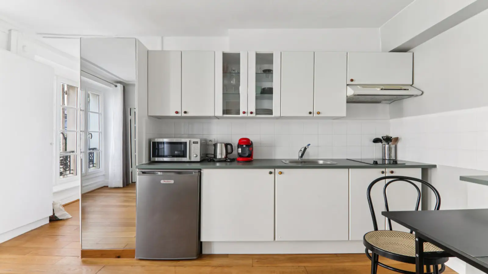 Flat Rue de Charenton in Paris