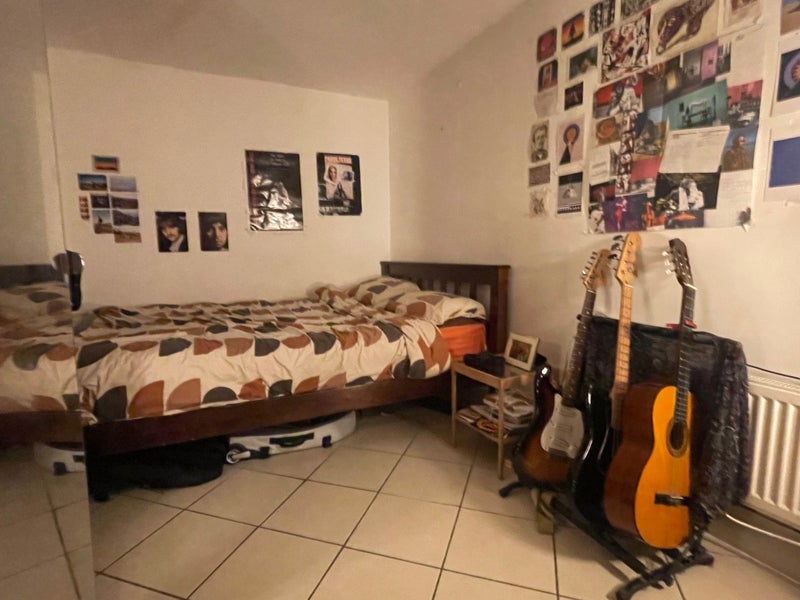Room Pentonville Road in Greater London