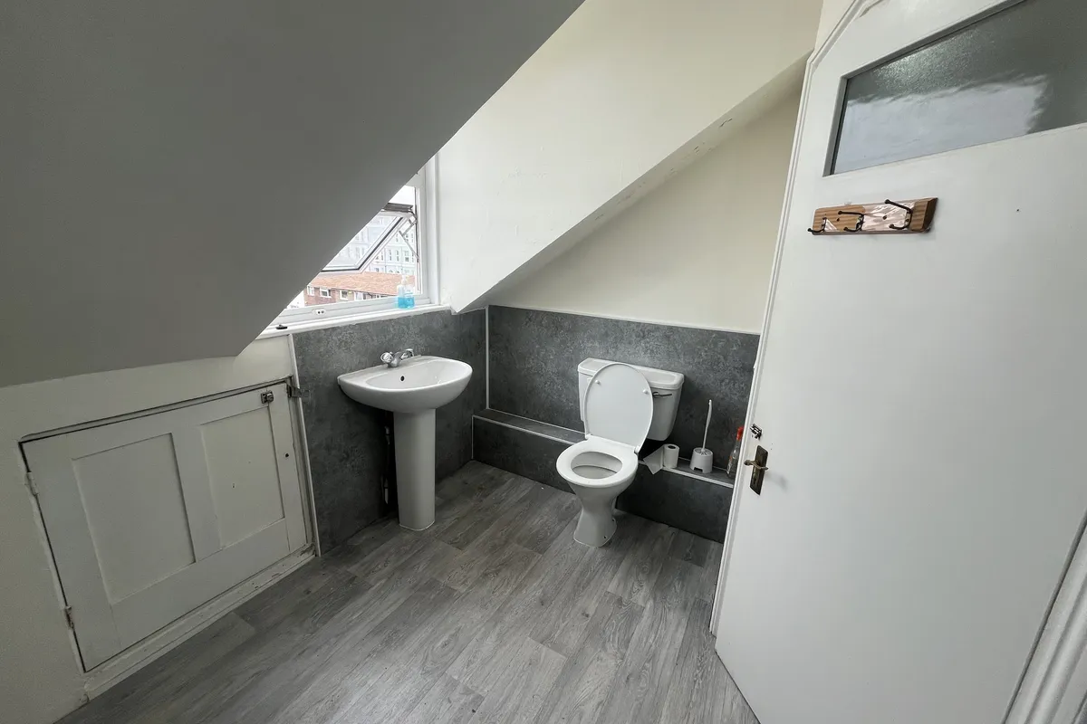 Flat Magdalen Road in St Leonards