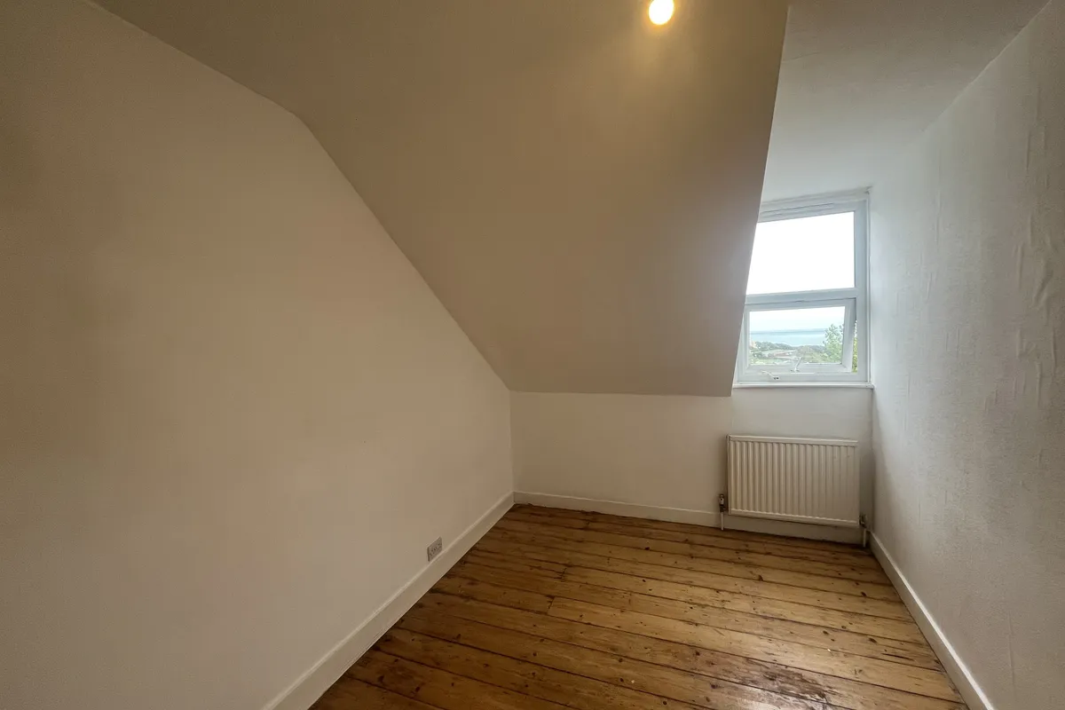 Flat Magdalen Road in St Leonards
