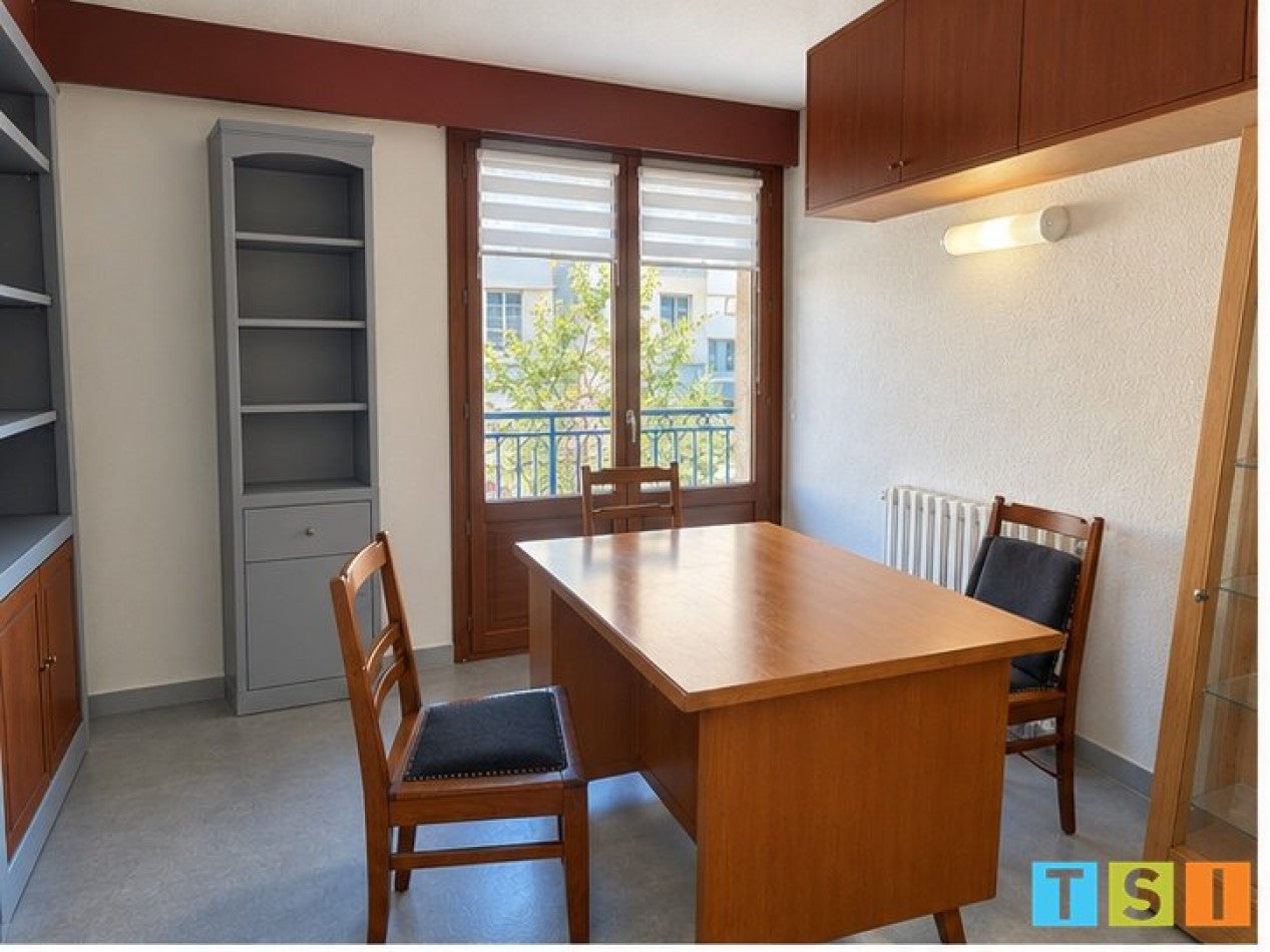 Appartement Rue Julien Sacaze à Bagnères-de-Luchon