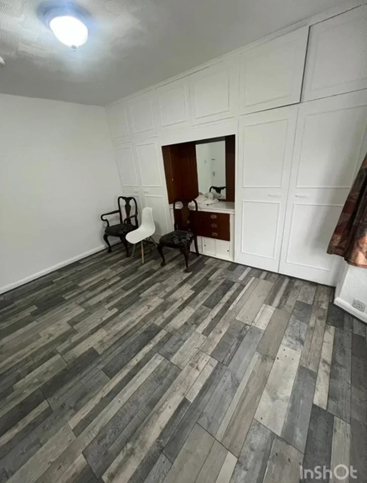 Room Abbots Road in Greater London