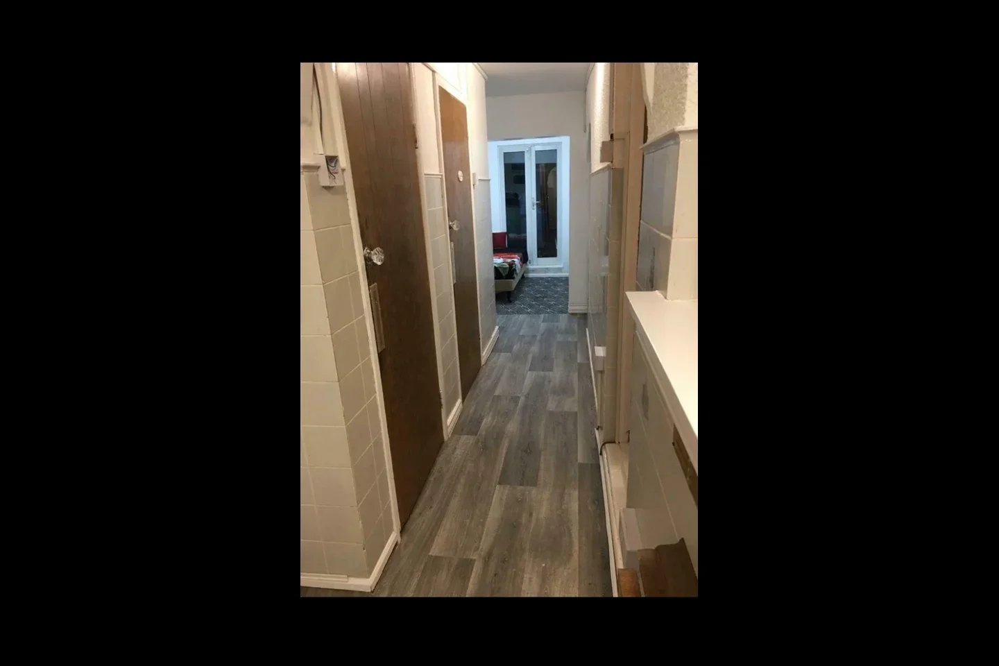 Flat Ross Crescent in Watford