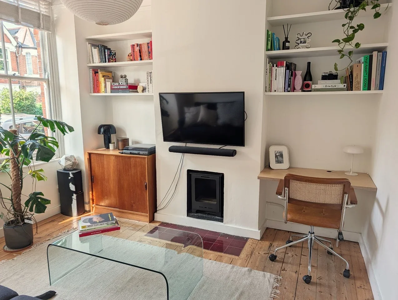 Flat Copleston Road in Greater London