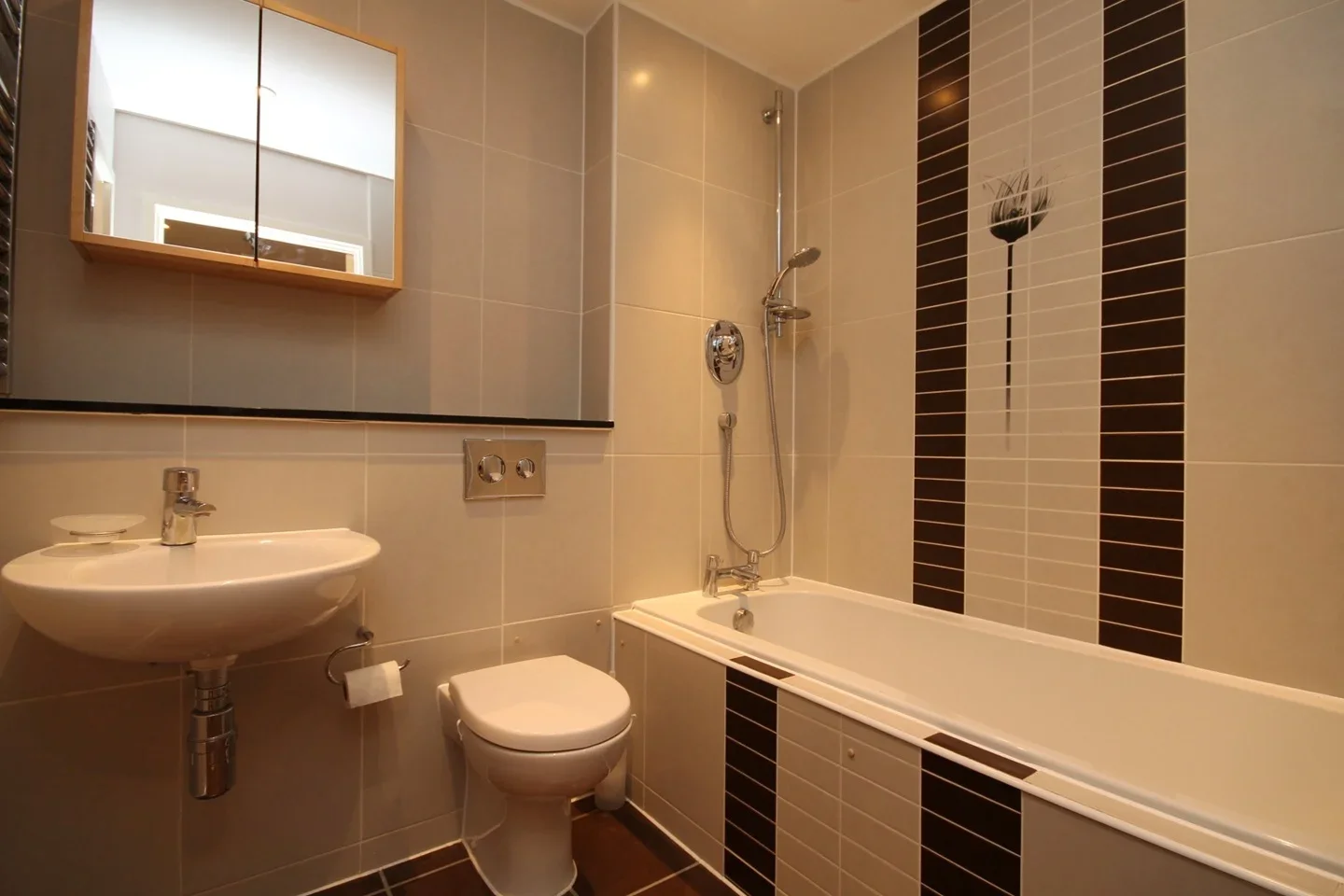 Flat Agate Close in Greater London