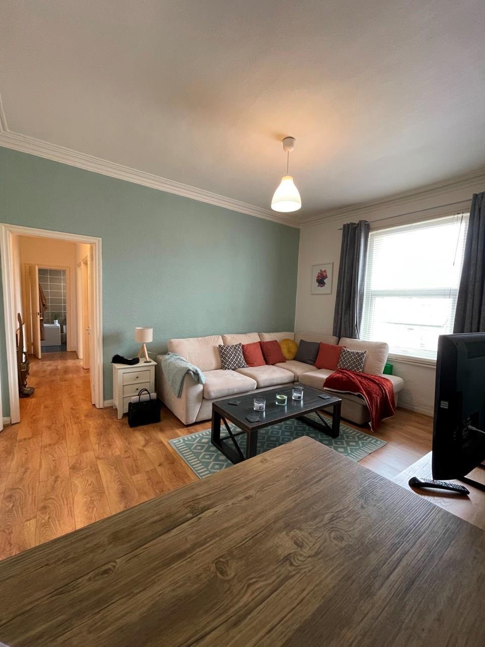 Flat Kinross Road in Crosby