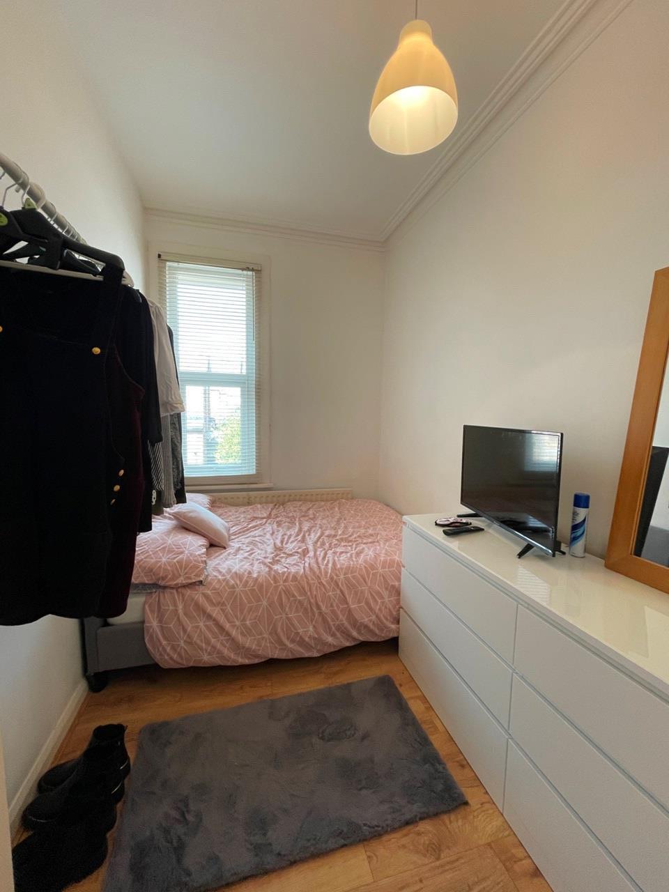 Flat Kinross Road in Crosby