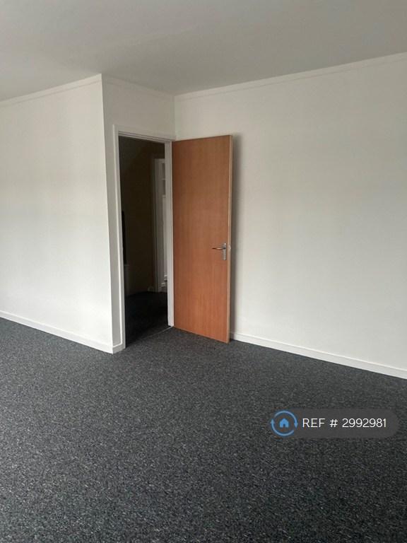 Flat Watling Street in Chatham