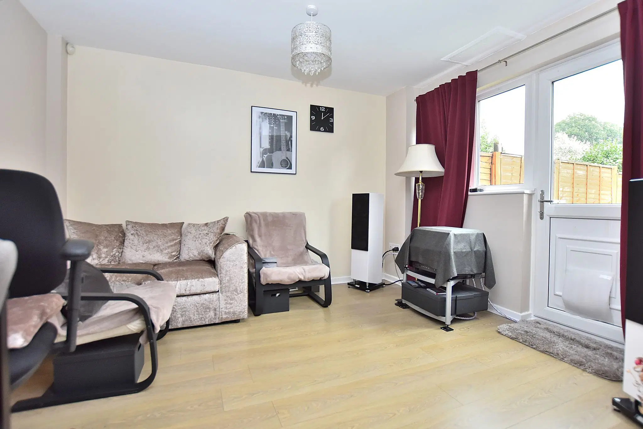 House Tiptoe Close in Northampton