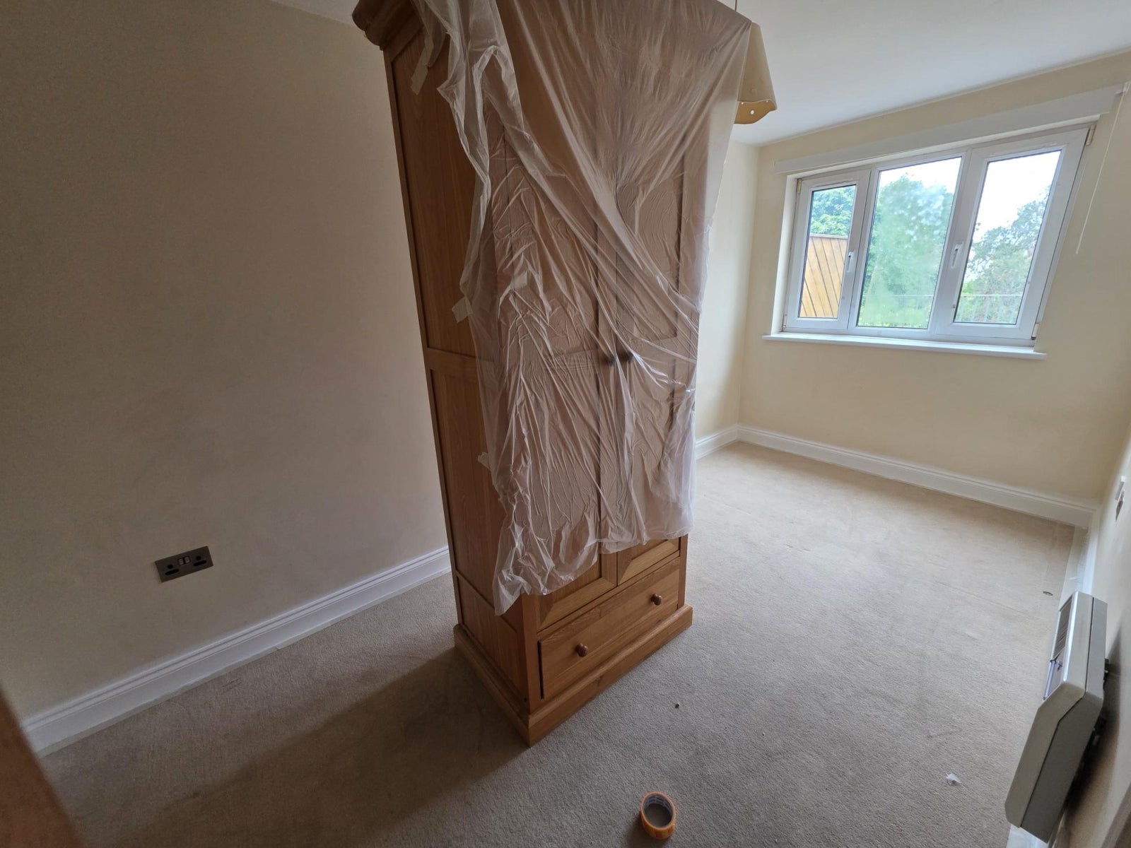 Flat Chigwell Road in Greater London