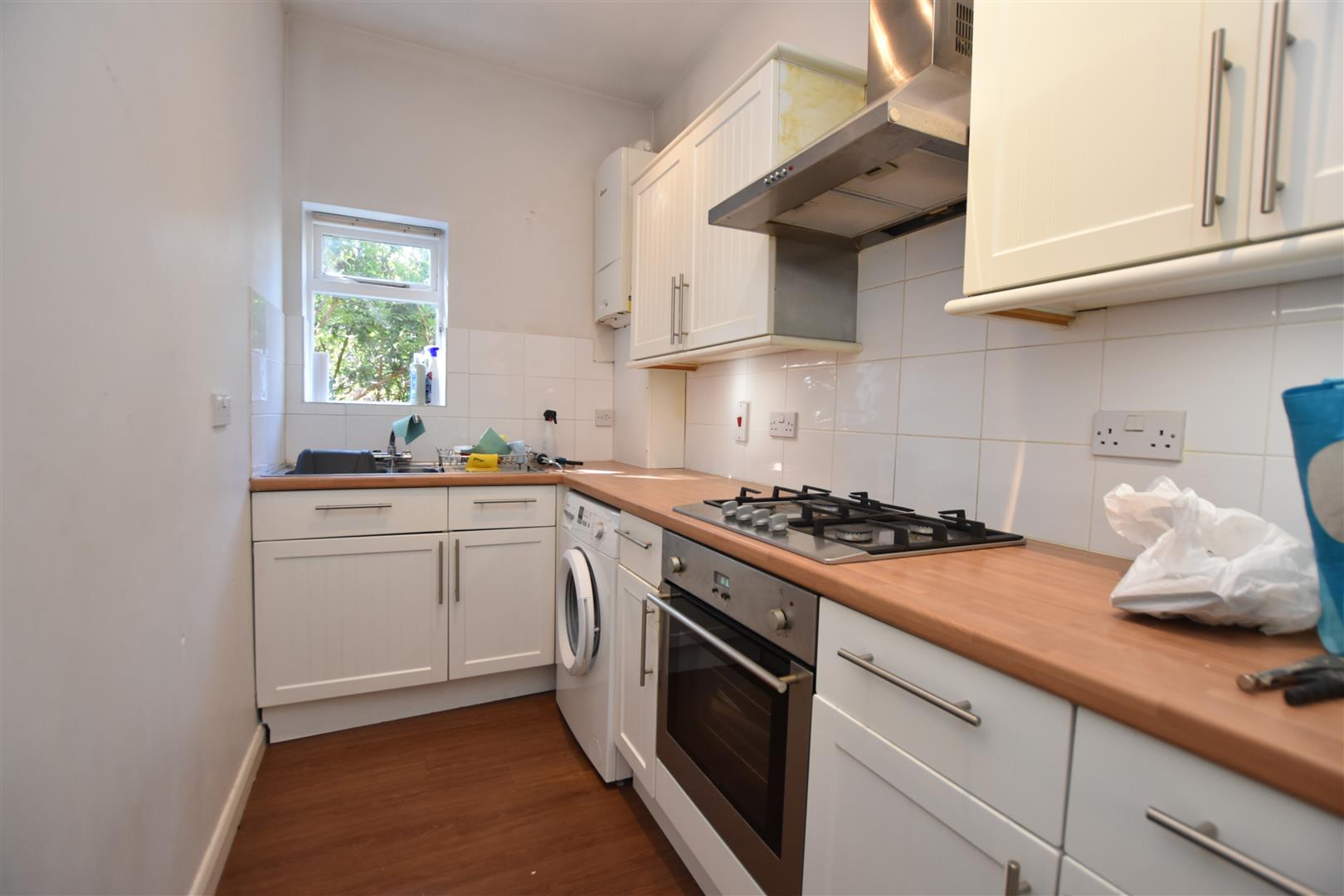 Flat Laton Road in St Leonards
