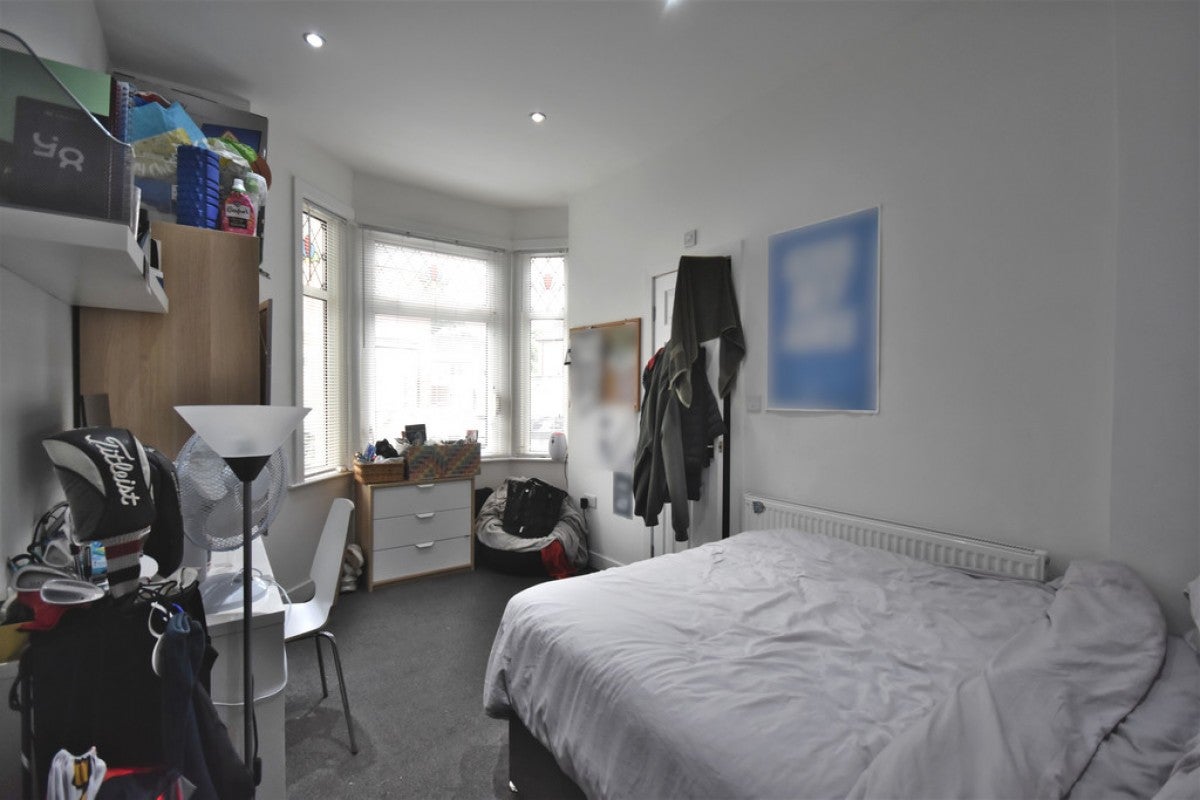 Room Binley Cycleway in Coventry