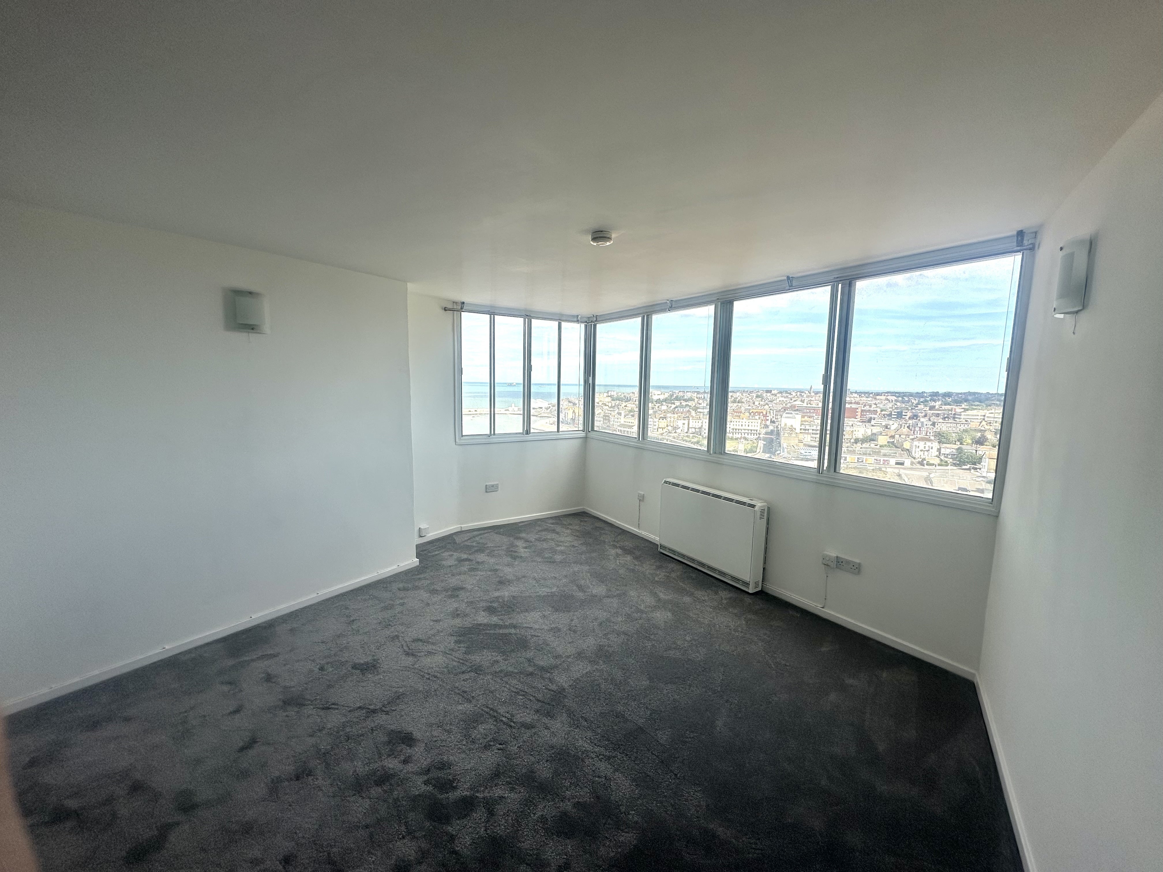 Flat Marine Terrace in Thanet