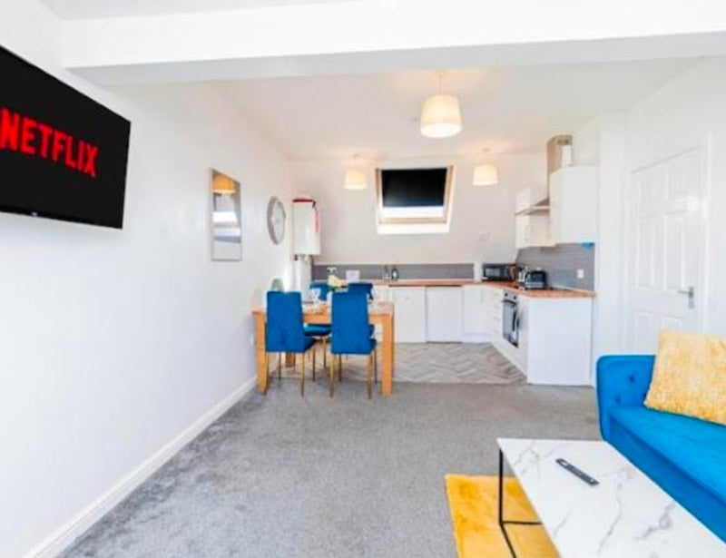 Room Elm Street Lane in Cardiff