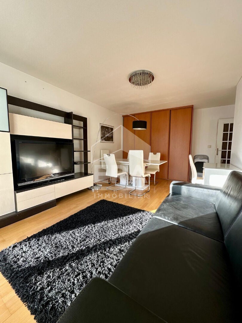 Appartement Rue Armand Silvestre à Courbevoie