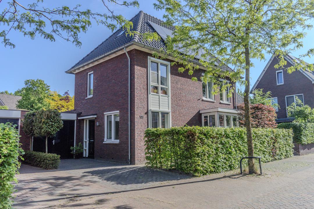 Huis Spoorwiel 19 in Lunteren