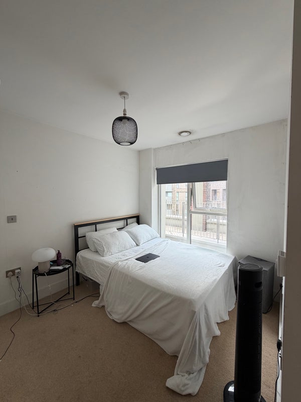 Room Stockwell Park Road in Greater London