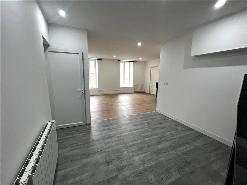 Flat Avenue Maréchal Juin in Rive-de-Gier
