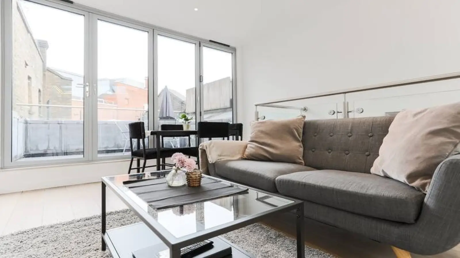 Flat Bedford Street in City of Westminster