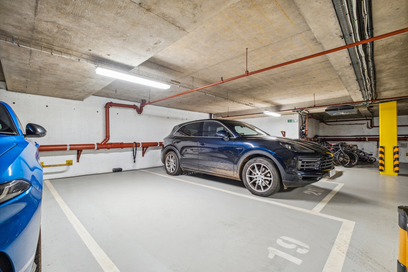Flat Campden Hill Road in Greater London