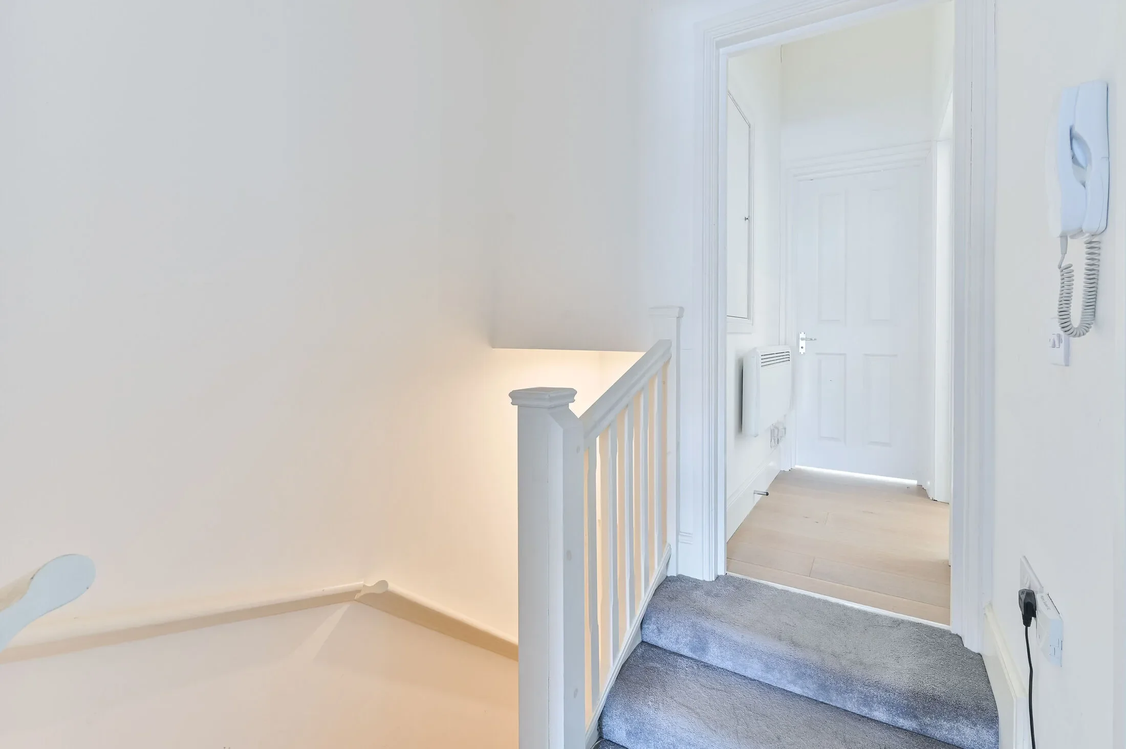Flat Hoyle Road in Greater London