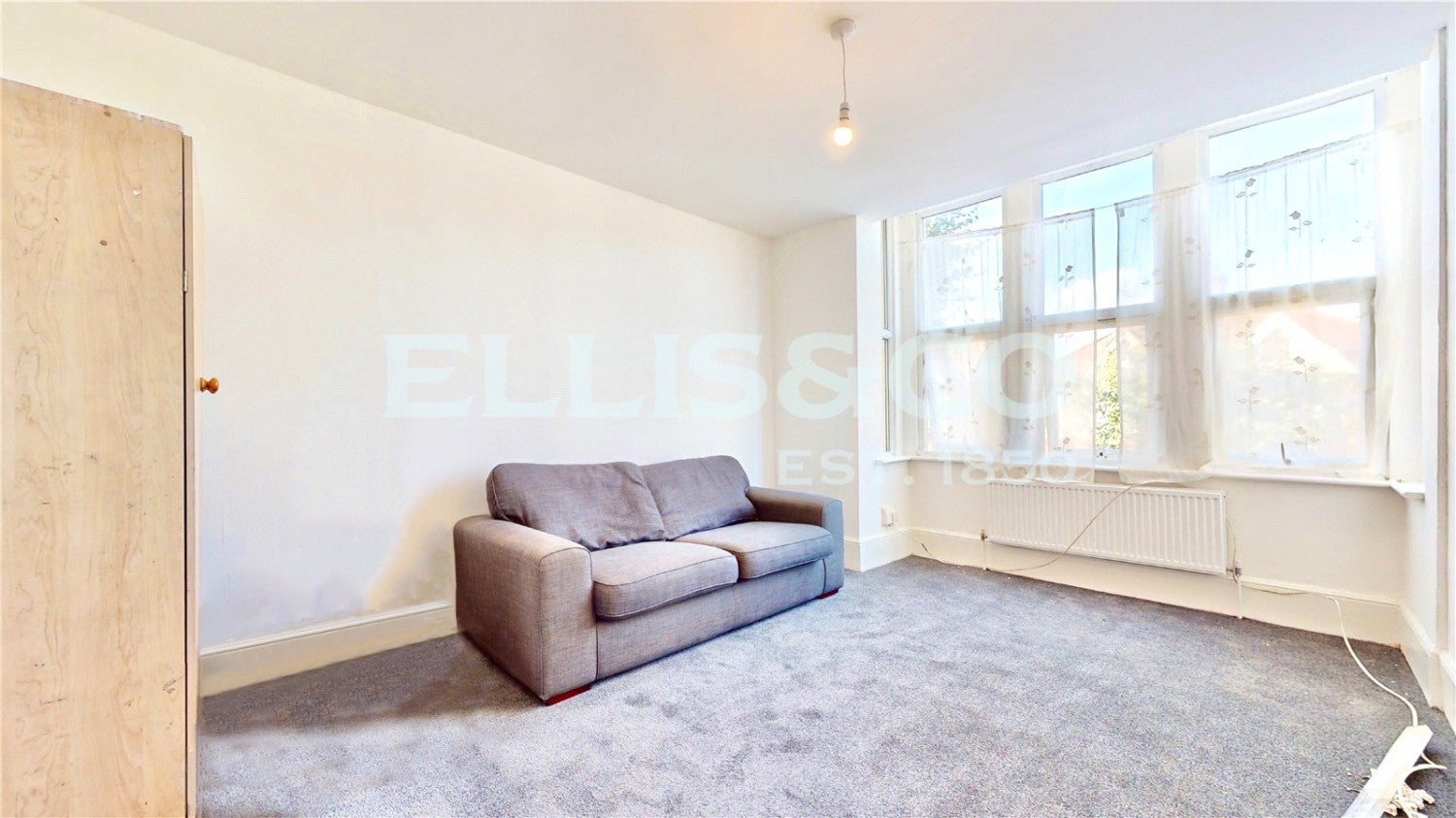 Flat Ranelagh Road in Greater London
