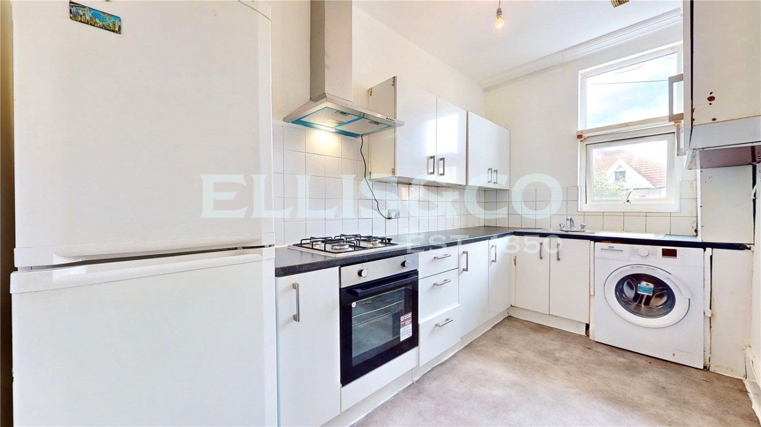 Flat Ranelagh Road in Greater London