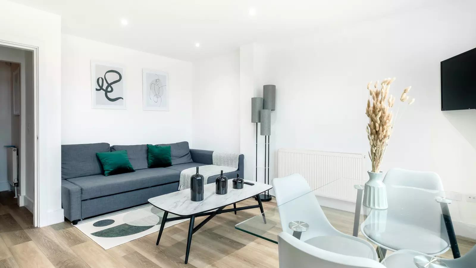 Flat Trebovir Road in Greater London