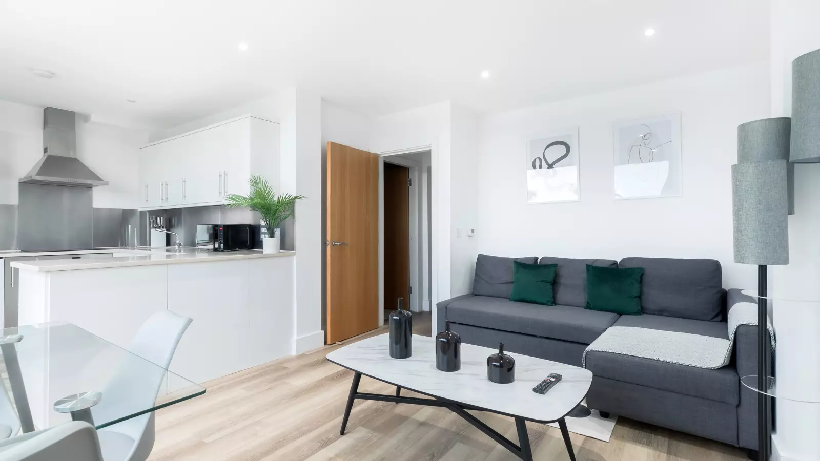 Flat Trebovir Road in Greater London