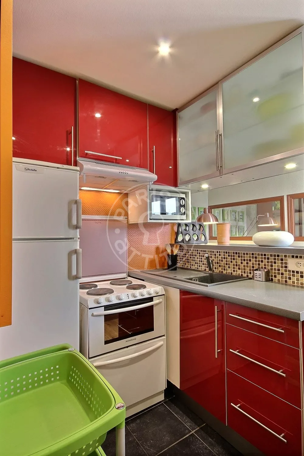 Appartement Rue de la Fontaine au Roi à Paris