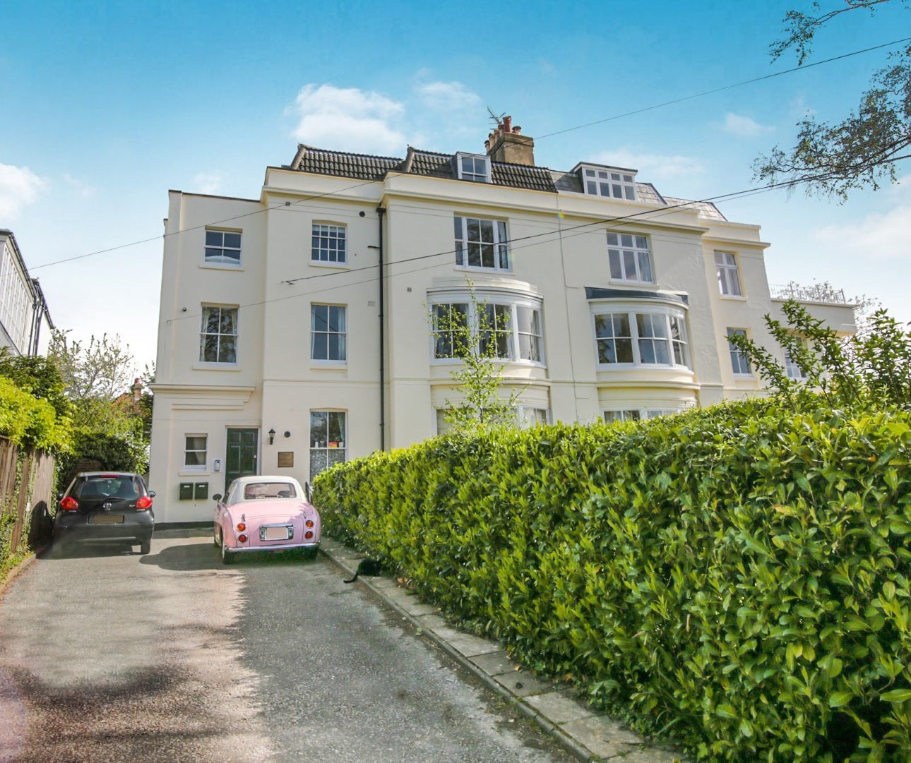 Flat Grove Hill Gardens in Tunbridge Wells